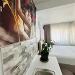 Viva Κωνσταντινούπολη